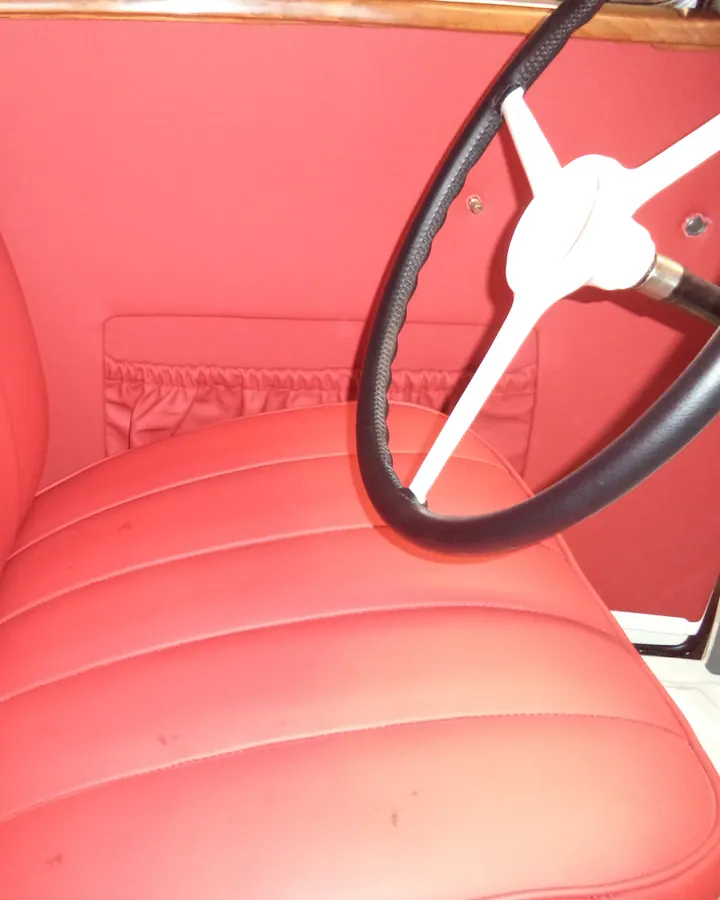 Merc 170s Seat And Door Card