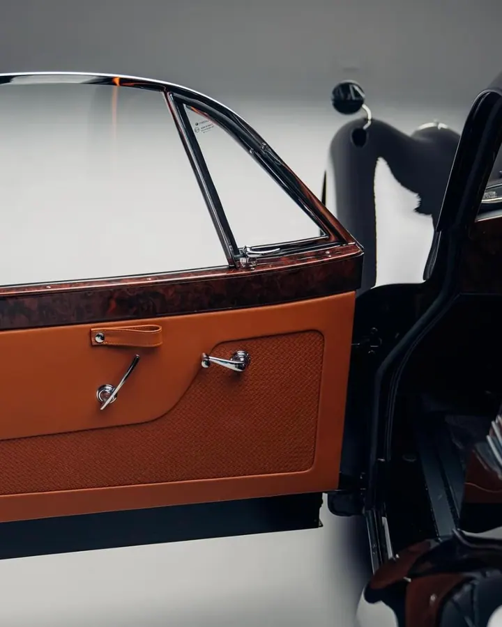 XK Door Basket Weave Door Card